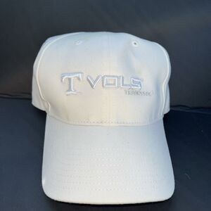 Vintage White Tennessee Vols “The Game” Split Bar Hat Hook + Loop Back Closure